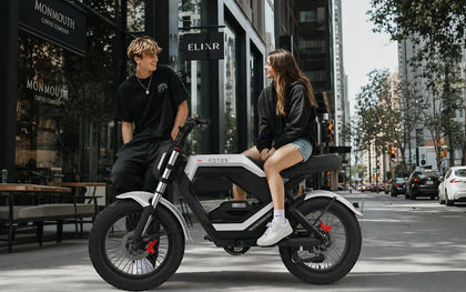 Fat Tire E-Bike vs Moped: Which Is Better for City Commuting?